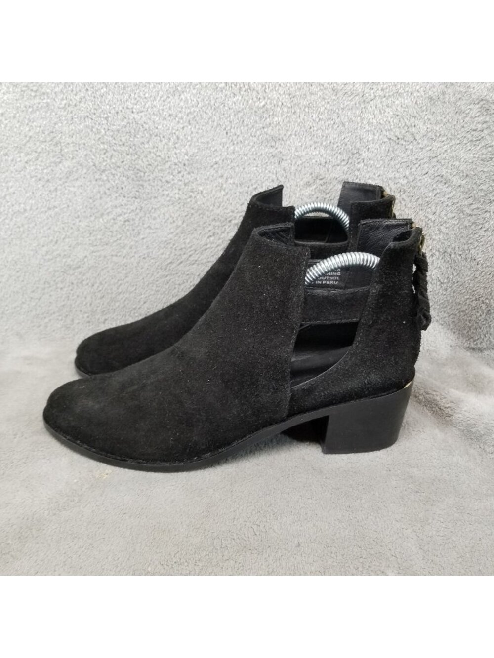 Able Shoes Womens Size 8 Black Suede Back Zip Ankle Boots *Read*